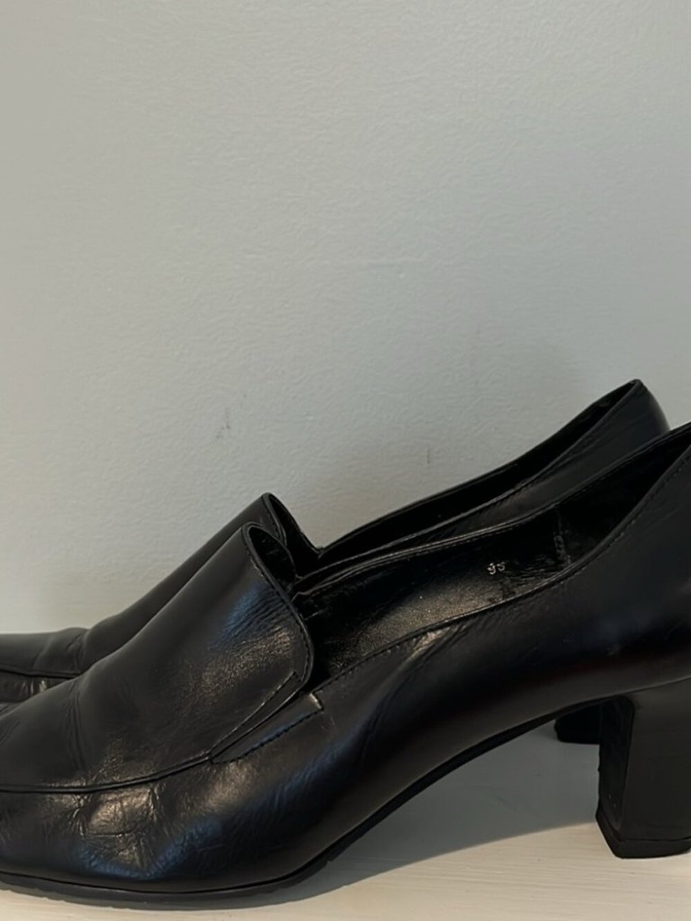 Vaneli Classic Black Leather Pumps | Square Toe | Size 9S (Slim Fit)